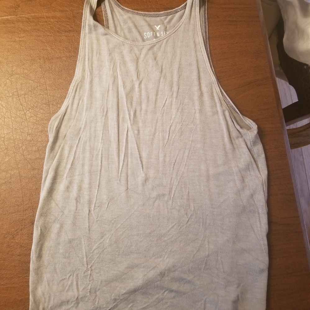 Tanks - Picture 3 of 4